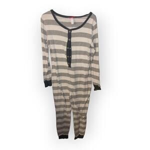 Wondershop by Target One Piece cozy button up jammies sz M EUC